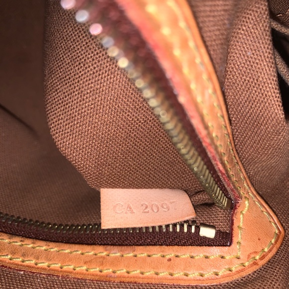 Batignolles Louis Vuitton pre-loved authentic - Picture 5 of 5